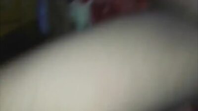 Desi Bhabhi Lund Chus Ke Chut Me Dalwa Rahi Hai