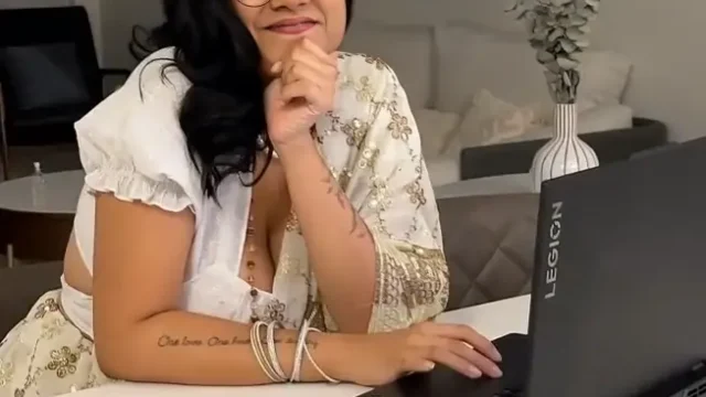 Gamer Girl Gives A Sloppy Deepthroat Gagging On A Black Dick Revealing Huge Boobs For A Titty Fuck