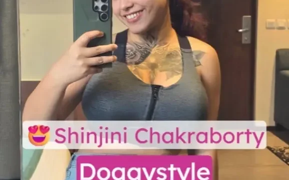 Horny Chubby Bong Model Fucked Hard in Doggystyle by Photographer