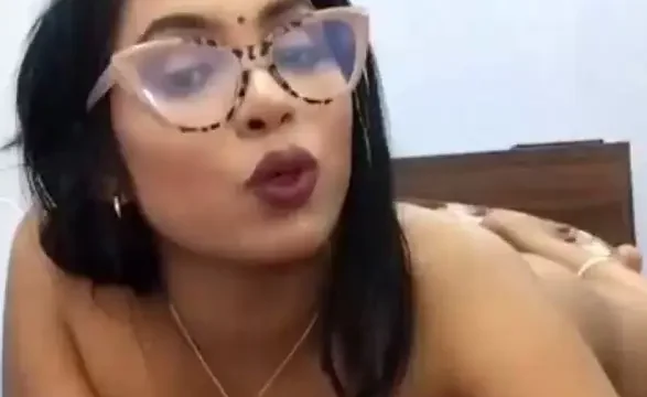 Horny Desi Bhabhi Masturbating Squeezing Boob Before Sucking Dick Fully Nude Live