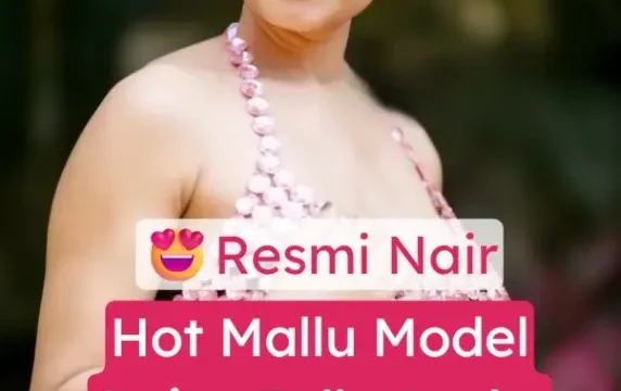 Hot Mallu Model Resmi Nair Full Nude Taking Piss and Shower Video Leaked