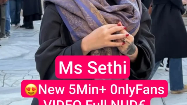 MS Sethi Goes Full Nude Riding Big Dick With Her Huge Jiggling Ass