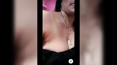 Telegu Instagram Tango Model Sujatha Simhadri Sleeping And Navel Showing