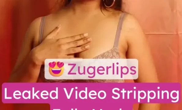 Zugerlips aka Aleena Kween Fully Nude Stripping and Giving Blowjob to Her Husband Leaked Video